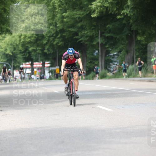 15.06.2025 - 7 Türme Triathlon Yannick Fuchs http://msf.ph/oto/8053344 15.06.2025 13:40:40 Radfahren  meine-sportfotos.de