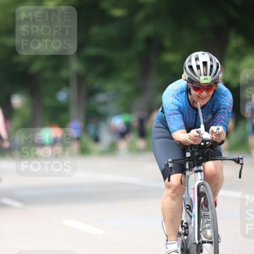 15.06.2025 - 7 Türme Triathlon Yannick Fuchs http://msf.ph/oto/8053374 15.06.2025 13:40:57 Radfahren 552 meine-sportfotos.de