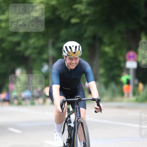 15.06.2025 - 7 Türme Triathlon Yannick Fuchs http://msf.ph/oto/8053388 15.06.2025 13:41:09 Radfahren  meine-sportfotos.de