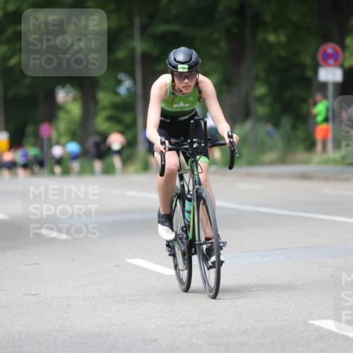 15.06.2025 - 7 Türme Triathlon Yannick Fuchs http://msf.ph/oto/8053391 15.06.2025 13:41:11 Radfahren  meine-sportfotos.de