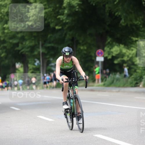 15.06.2025 - 7 Türme Triathlon Yannick Fuchs http://msf.ph/oto/8053392 15.06.2025 13:41:11 Radfahren  meine-sportfotos.de