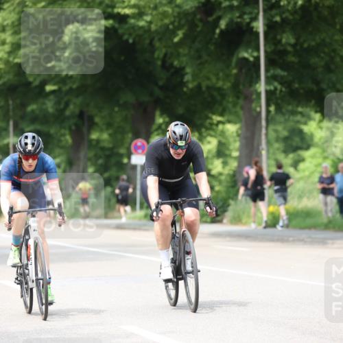 15.06.2025 - 7 Türme Triathlon Yannick Fuchs http://msf.ph/oto/8053430 15.06.2025 13:41:57 Radfahren  meine-sportfotos.de