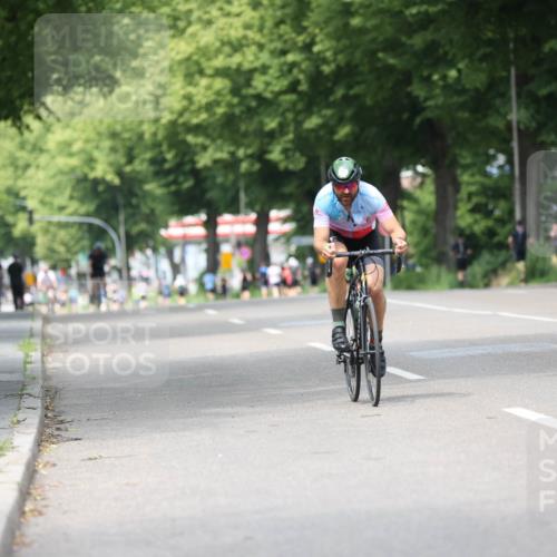 15.06.2025 - 7 Türme Triathlon Yannick Fuchs http://msf.ph/oto/8053435 15.06.2025 13:41:59 Radfahren  meine-sportfotos.de