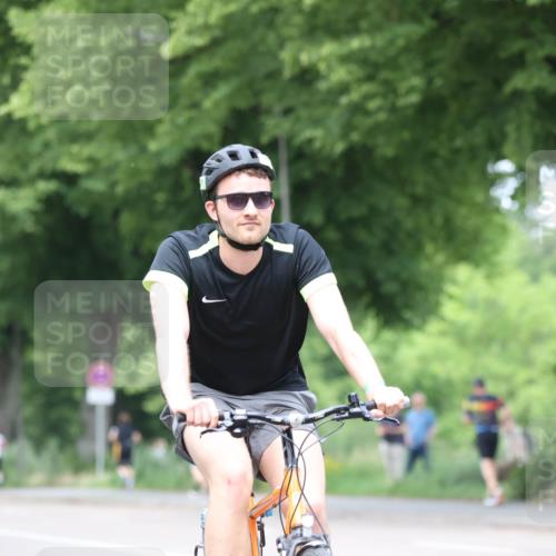 15.06.2025 - 7 Türme Triathlon Yannick Fuchs http://msf.ph/oto/8053462 15.06.2025 13:42:27 Radfahren  meine-sportfotos.de