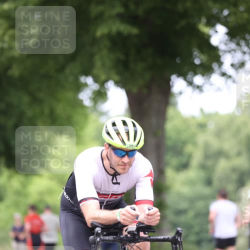 15.06.2025 - 7 Türme Triathlon Yannick Fuchs http://msf.ph/oto/8053470 15.06.2025 13:42:32 Radfahren 320 meine-sportfotos.de