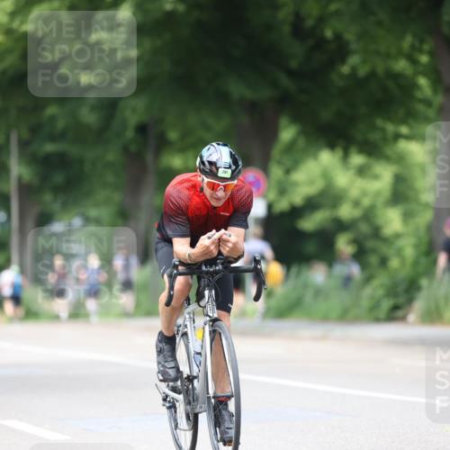 15.06.2025 - 7 Türme Triathlon Yannick Fuchs http://msf.ph/oto/8053512 15.06.2025 13:43:01 Radfahren 281 meine-sportfotos.de