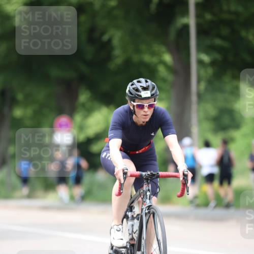15.06.2025 - 7 Türme Triathlon Yannick Fuchs http://msf.ph/oto/8053524 15.06.2025 13:43:11 Radfahren 650 meine-sportfotos.de