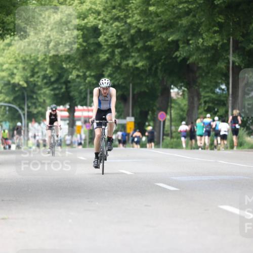 15.06.2025 - 7 Türme Triathlon Yannick Fuchs http://msf.ph/oto/8053567 15.06.2025 13:43:38 Radfahren  meine-sportfotos.de