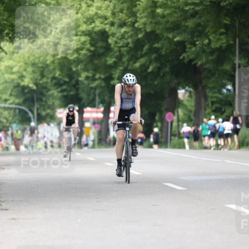 15.06.2025 - 7 Türme Triathlon Yannick Fuchs http://msf.ph/oto/8053568 15.06.2025 13:43:39 Radfahren  meine-sportfotos.de