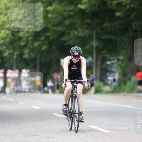 15.06.2025 - 7 Türme Triathlon Yannick Fuchs http://msf.ph/oto/8053574 15.06.2025 13:43:42 Radfahren 751 meine-sportfotos.de
