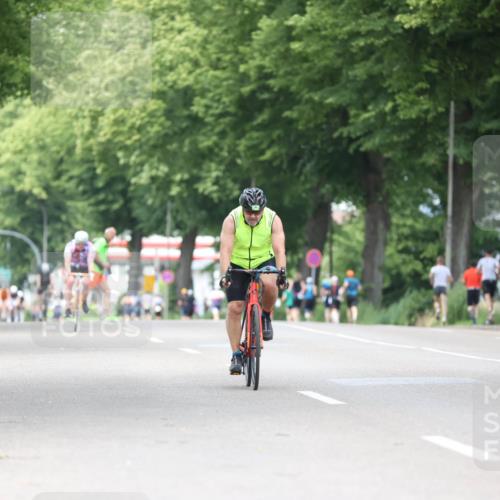 15.06.2025 - 7 Türme Triathlon Yannick Fuchs http://msf.ph/oto/8053582 15.06.2025 13:43:50 Radfahren  meine-sportfotos.de
