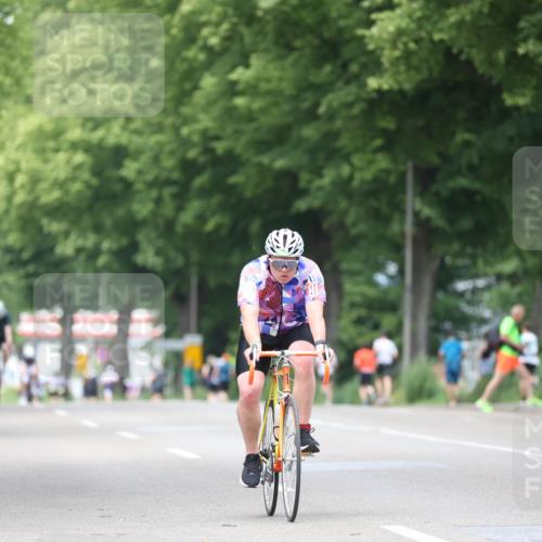 15.06.2025 - 7 Türme Triathlon Yannick Fuchs http://msf.ph/oto/8053593 15.06.2025 13:43:54 Radfahren  meine-sportfotos.de