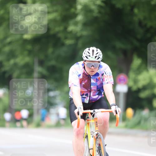 15.06.2025 - 7 Türme Triathlon Yannick Fuchs http://msf.ph/oto/8053596 15.06.2025 13:43:55 Radfahren 1080 meine-sportfotos.de