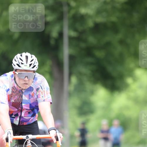 15.06.2025 - 7 Türme Triathlon Yannick Fuchs http://msf.ph/oto/8053597 15.06.2025 13:43:55 Radfahren 1080 meine-sportfotos.de