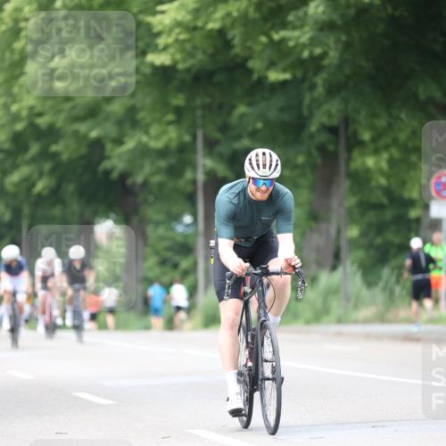 15.06.2025 - 7 Türme Triathlon Yannick Fuchs http://msf.ph/oto/8053601 15.06.2025 13:44:00 Radfahren  meine-sportfotos.de