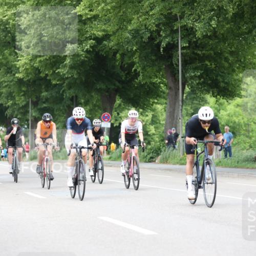 15.06.2025 - 7 Türme Triathlon Yannick Fuchs http://msf.ph/oto/8053609 15.06.2025 13:44:04 Radfahren  meine-sportfotos.de