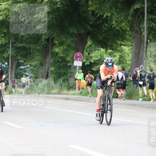15.06.2025 - 7 Türme Triathlon Yannick Fuchs http://msf.ph/oto/8053669 15.06.2025 13:44:50 Radfahren  meine-sportfotos.de
