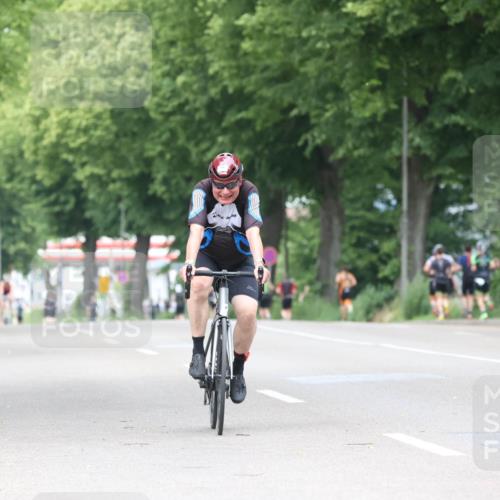 15.06.2025 - 7 Türme Triathlon Yannick Fuchs http://msf.ph/oto/8053689 15.06.2025 13:45:04 Radfahren  meine-sportfotos.de