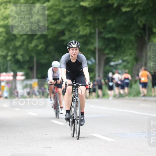 15.06.2025 - 7 Türme Triathlon Yannick Fuchs http://msf.ph/oto/8053703 15.06.2025 13:45:24 Radfahren  meine-sportfotos.de