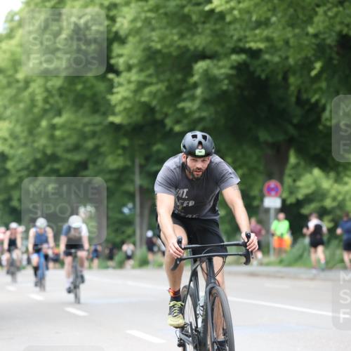 15.06.2025 - 7 Türme Triathlon Yannick Fuchs http://msf.ph/oto/8053733 15.06.2025 13:45:41 Radfahren 922 meine-sportfotos.de