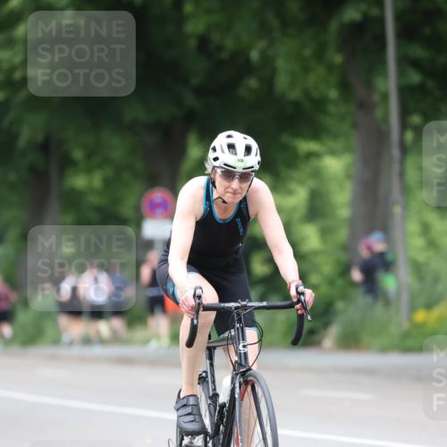 15.06.2025 - 7 Türme Triathlon Yannick Fuchs http://msf.ph/oto/8053751 15.06.2025 13:45:48 Radfahren  meine-sportfotos.de
