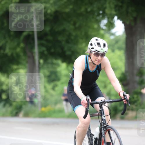 15.06.2025 - 7 Türme Triathlon Yannick Fuchs http://msf.ph/oto/8053754 15.06.2025 13:45:48 Radfahren 529 meine-sportfotos.de