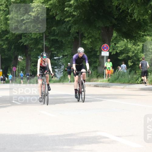 15.06.2025 - 7 Türme Triathlon Yannick Fuchs http://msf.ph/oto/8053814 15.06.2025 13:46:34 Radfahren  meine-sportfotos.de