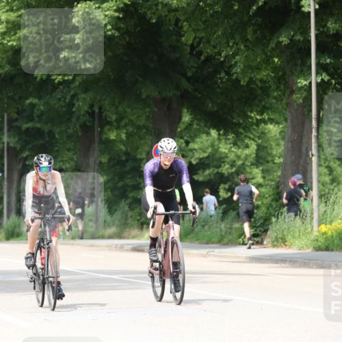 15.06.2025 - 7 Türme Triathlon Yannick Fuchs http://msf.ph/oto/8053816 15.06.2025 13:46:34 Radfahren  meine-sportfotos.de