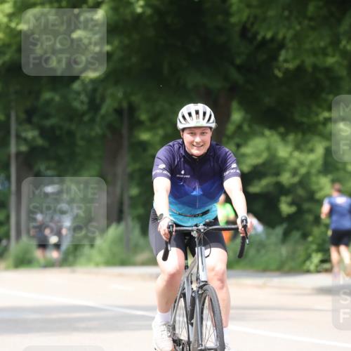 15.06.2025 - 7 Türme Triathlon Yannick Fuchs http://msf.ph/oto/8053823 15.06.2025 13:46:38 Radfahren  meine-sportfotos.de