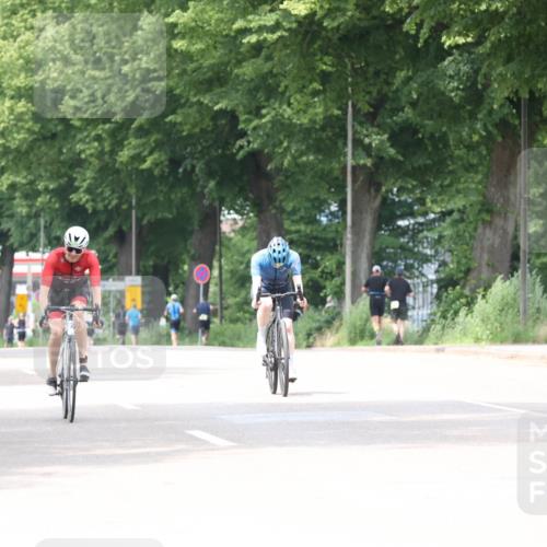 15.06.2025 - 7 Türme Triathlon Yannick Fuchs http://msf.ph/oto/8053825 15.06.2025 13:46:39 Radfahren 18 meine-sportfotos.de