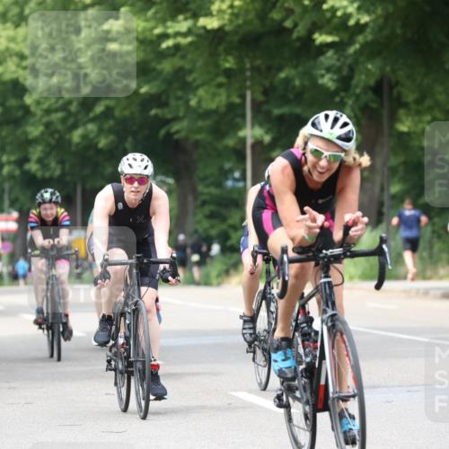 15.06.2025 - 7 Türme Triathlon Yannick Fuchs http://msf.ph/oto/8053844 15.06.2025 13:46:47 Radfahren  meine-sportfotos.de