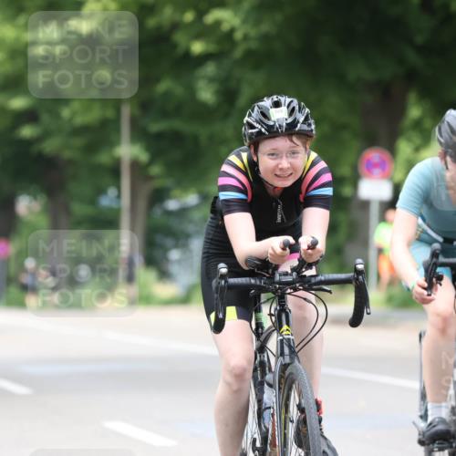 15.06.2025 - 7 Türme Triathlon Yannick Fuchs http://msf.ph/oto/8053849 15.06.2025 13:46:49 Radfahren  meine-sportfotos.de