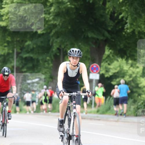 15.06.2025 - 7 Türme Triathlon Yannick Fuchs http://msf.ph/oto/8053913 15.06.2025 13:47:34 Radfahren  meine-sportfotos.de