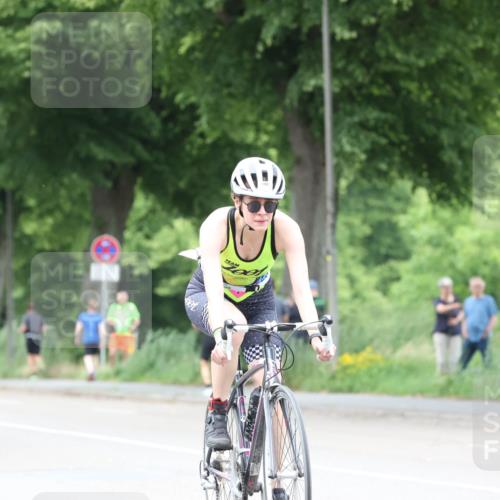 15.06.2025 - 7 Türme Triathlon Yannick Fuchs http://msf.ph/oto/8054002 15.06.2025 13:48:20 Radfahren  meine-sportfotos.de