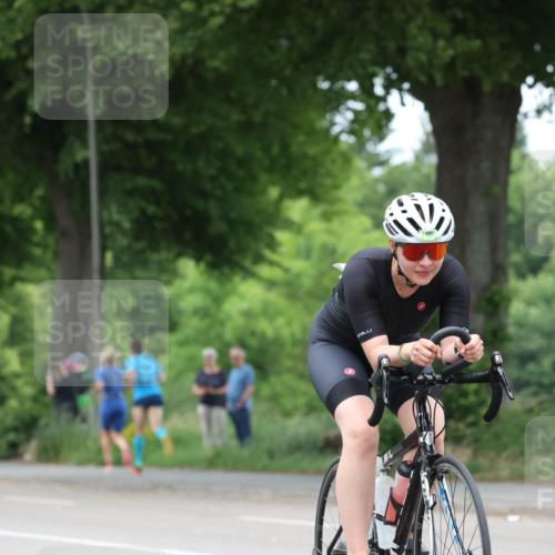 15.06.2025 - 7 Türme Triathlon Yannick Fuchs http://msf.ph/oto/8054021 15.06.2025 13:48:32 Radfahren  meine-sportfotos.de