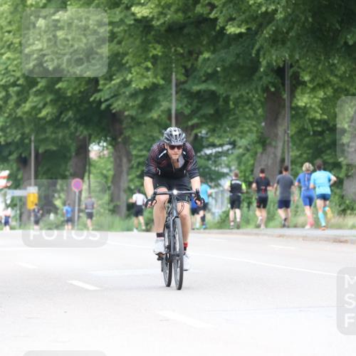 15.06.2025 - 7 Türme Triathlon Yannick Fuchs http://msf.ph/oto/8054040 15.06.2025 13:48:41 Radfahren  meine-sportfotos.de