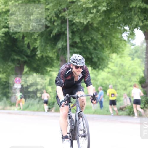 15.06.2025 - 7 Türme Triathlon Yannick Fuchs http://msf.ph/oto/8054043 15.06.2025 13:48:42 Radfahren  meine-sportfotos.de