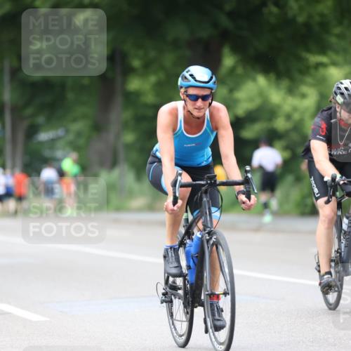 15.06.2025 - 7 Türme Triathlon Yannick Fuchs http://msf.ph/oto/8054134 15.06.2025 13:49:36 Radfahren 9102 meine-sportfotos.de