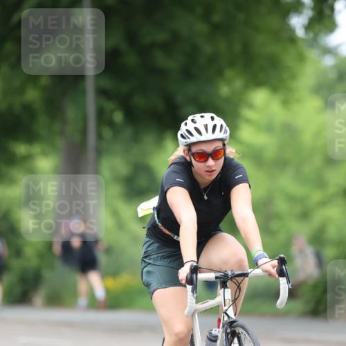 15.06.2025 - 7 Türme Triathlon Yannick Fuchs http://msf.ph/oto/8054141 15.06.2025 13:49:39 Radfahren  meine-sportfotos.de