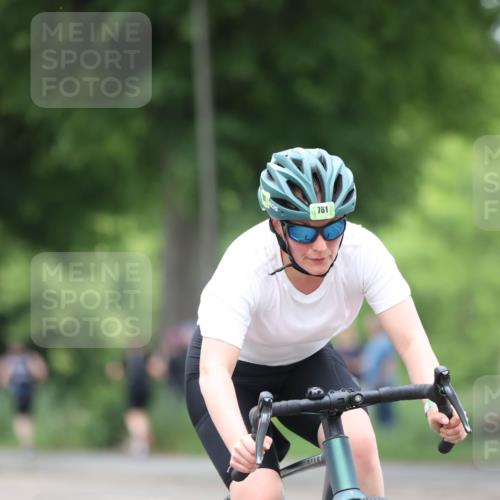 15.06.2025 - 7 Türme Triathlon Yannick Fuchs http://msf.ph/oto/8054145 15.06.2025 13:49:40 Radfahren 781 meine-sportfotos.de