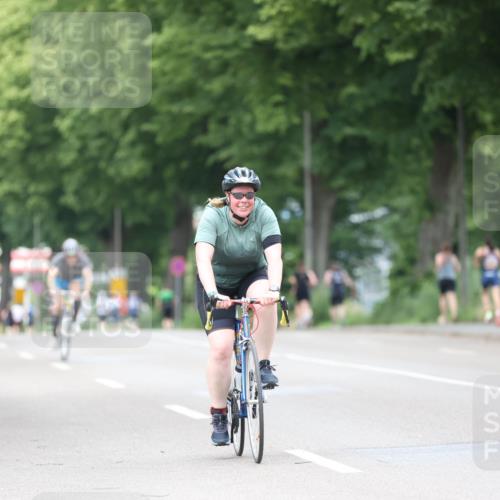 15.06.2025 - 7 Türme Triathlon Yannick Fuchs http://msf.ph/oto/8054168 15.06.2025 13:49:56 Radfahren  meine-sportfotos.de