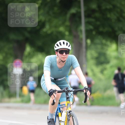 15.06.2025 - 7 Türme Triathlon Yannick Fuchs http://msf.ph/oto/8054220 15.06.2025 13:50:29 Radfahren  meine-sportfotos.de