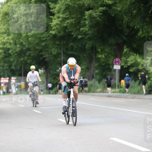 15.06.2025 - 7 Türme Triathlon Yannick Fuchs http://msf.ph/oto/8054240 15.06.2025 13:50:41 Radfahren  meine-sportfotos.de