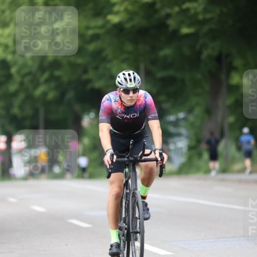 15.06.2025 - 7 Türme Triathlon Yannick Fuchs http://msf.ph/oto/8054254 15.06.2025 13:50:46 Radfahren  meine-sportfotos.de