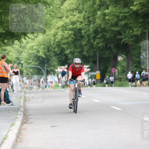 15.06.2025 - 7 Türme Triathlon Yannick Fuchs http://msf.ph/oto/8054262 15.06.2025 13:50:48 Radfahren  meine-sportfotos.de