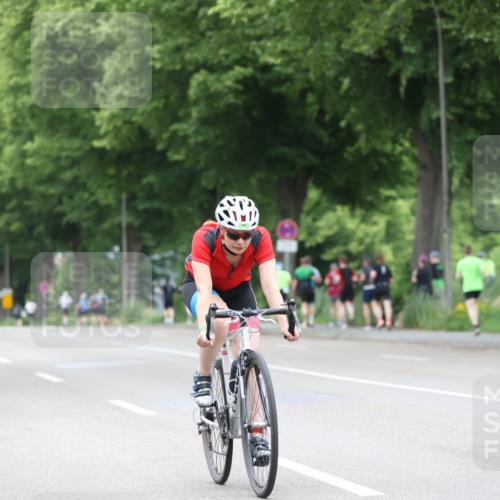 15.06.2025 - 7 Türme Triathlon Yannick Fuchs http://msf.ph/oto/8054269 15.06.2025 13:50:50 Radfahren  meine-sportfotos.de