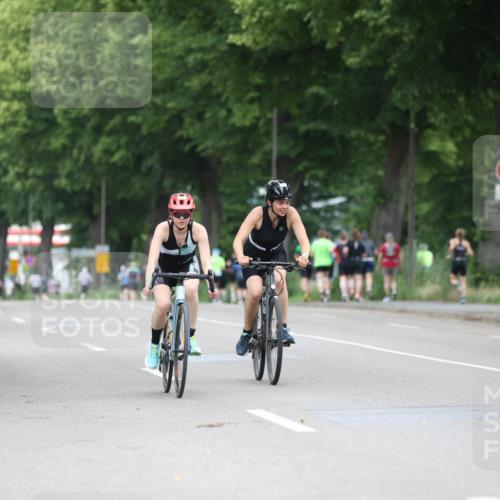 15.06.2025 - 7 Türme Triathlon Yannick Fuchs http://msf.ph/oto/8054287 15.06.2025 13:51:02 Radfahren  meine-sportfotos.de