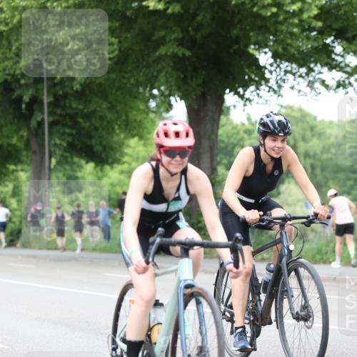 15.06.2025 - 7 Türme Triathlon Yannick Fuchs http://msf.ph/oto/8054294 15.06.2025 13:51:04 Radfahren  meine-sportfotos.de