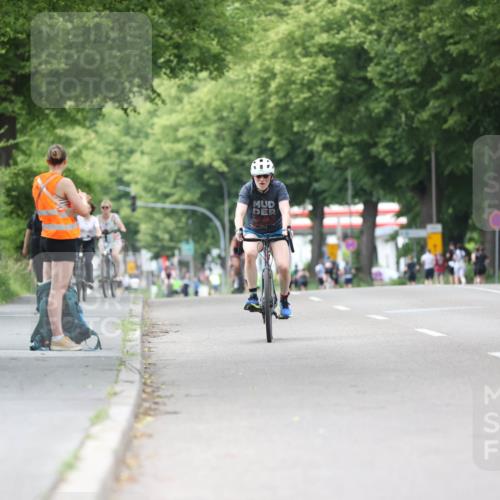 15.06.2025 - 7 Türme Triathlon Yannick Fuchs http://msf.ph/oto/8054307 15.06.2025 13:51:39 Radfahren  meine-sportfotos.de