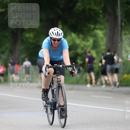 15.06.2025 - 7 Türme Triathlon Yannick Fuchs http://msf.ph/oto/8054322 15.06.2025 13:51:49 Radfahren  meine-sportfotos.de